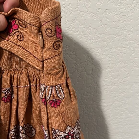 ANTHROPOLOGIE Meghan Embroidered Mini Skirt, Tan/Pink, Size 4 - Picture 7 of 9